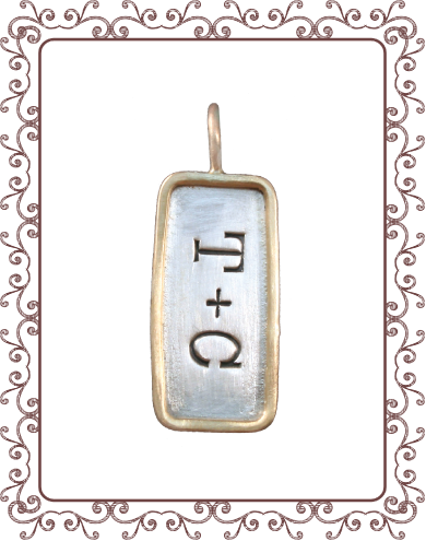 tag 2-C: medium silver tag with gold rim